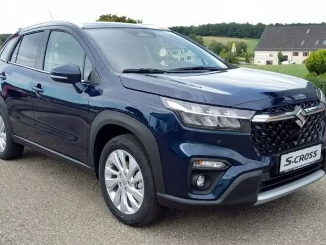 Suzuki S-Cross Hybrid