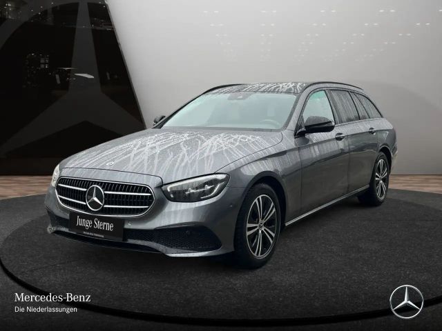 Mercedes-Benz E 200 4MATIC AVANTGARDE Estate