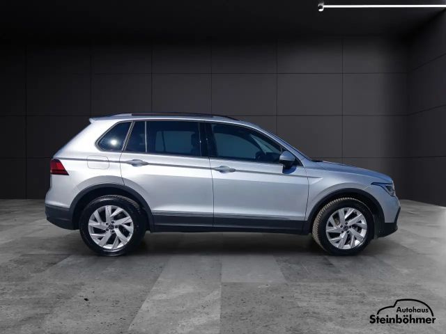 Volkswagen Tiguan DSG Life