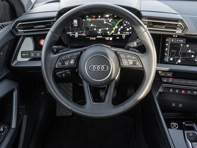 Audi A3 30 TFSI S-Tronic Sedan