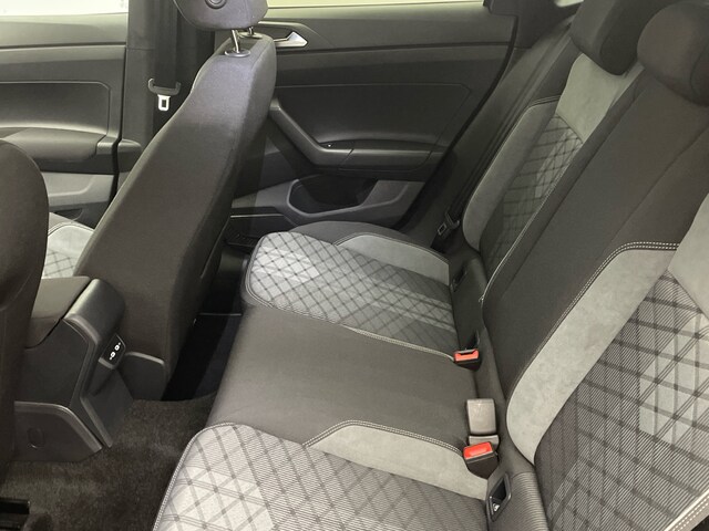 Volkswagen Polo 1.0 TSI DSG R-Line