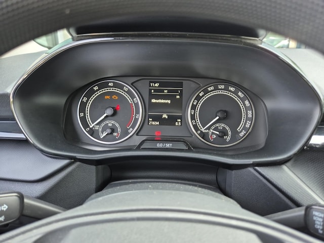 Skoda Fabia FABIA 48kw *LED*SmartLink*SHZ*PDC*Freisprechein.