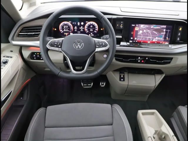 Volkswagen Multivan 2.0 TDI DSG Style T7