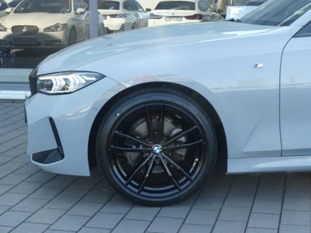 BMW 320 320d M-Sport Touring xDrive
