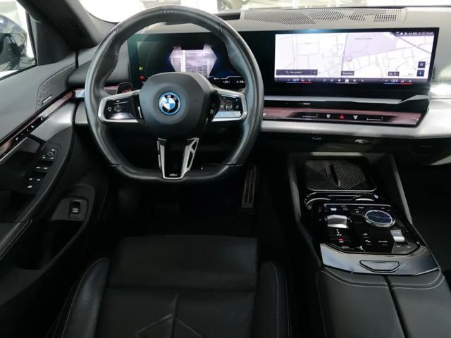 BMW i5 Drive pro M-Sport Touring eDrive40