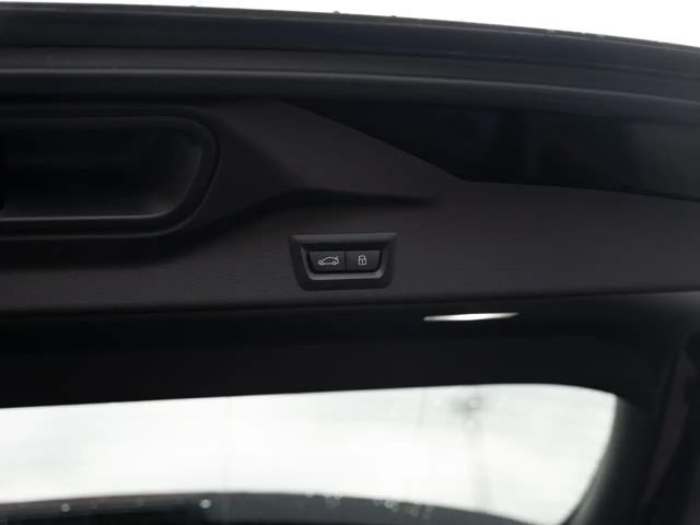 BMW X5 60i FACEL. PANO LED SPORTABGASANLAGE NAVI