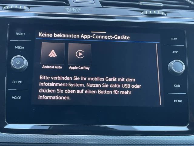 Volkswagen Touran DSG R-Line