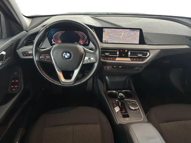 BMW 118 118d Advantage pakket Sedan