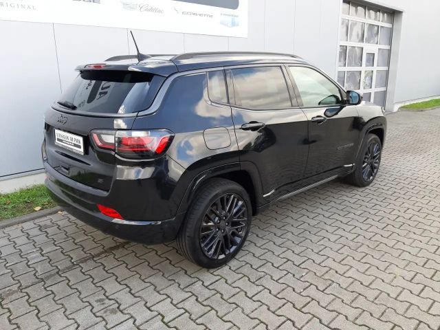 Jeep Compass S 1.3 DCT/Panodach/Sitzlüftung/Navi