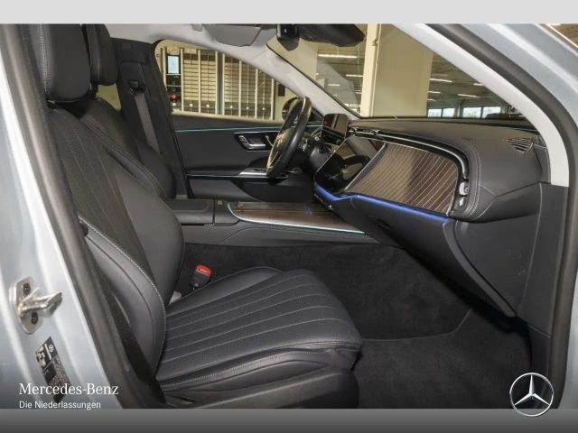 Mercedes-Benz E 220 E 220 d EXCLUSIVE Sedan