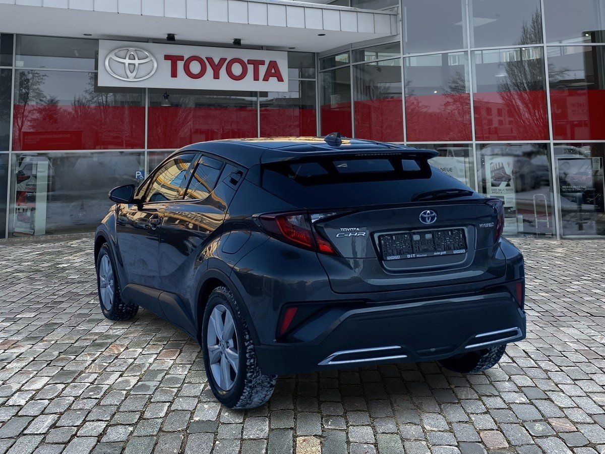 Toyota C-HR 5-deurs Plus