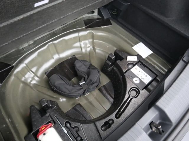 Volkswagen T-Roc 1.5 TSI DSG Sport