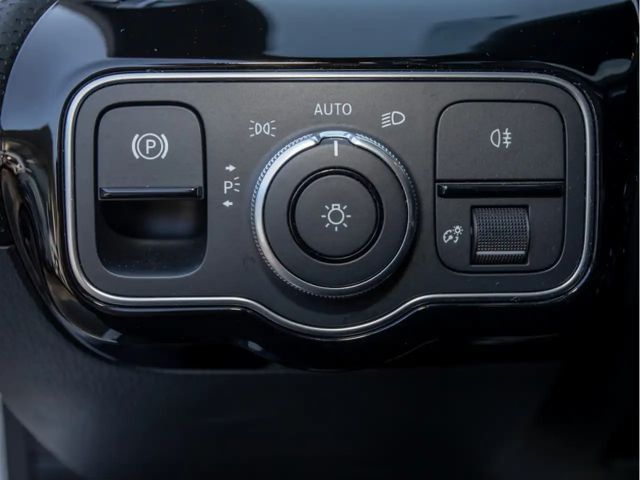 Mercedes-Benz A 35 AMG 4MATIC AMG Line