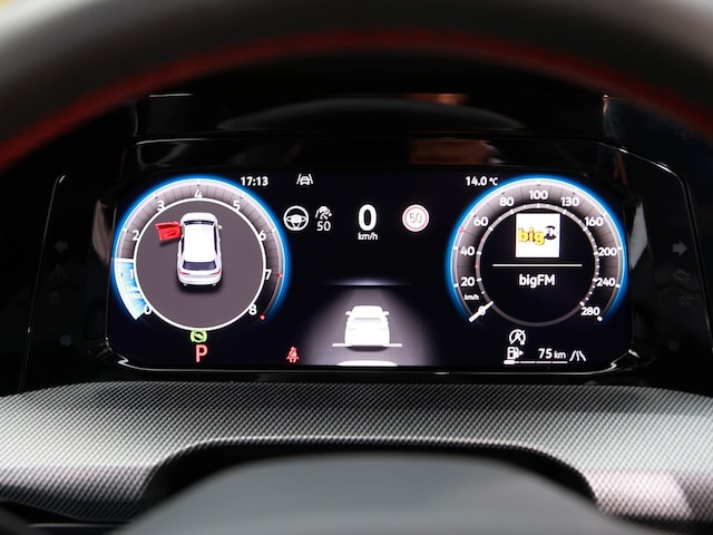 Volkswagen Golf 2.0 TSI DSG GTI Style