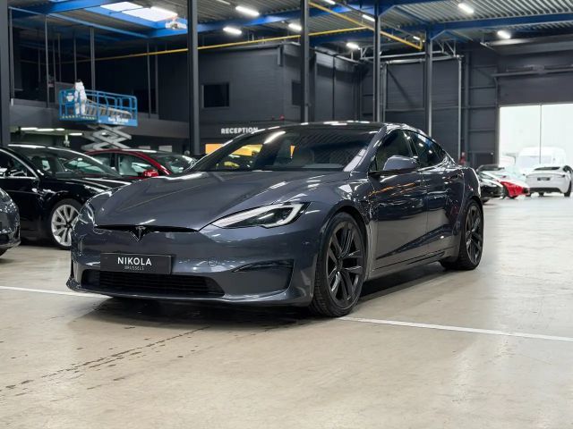 Tesla Model S Plaid