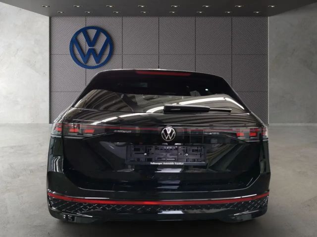Volkswagen Passat 4Motion DSG R-Line Variant
