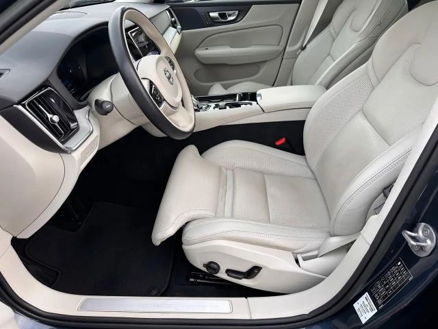 Volvo V60 AWD Plus T6