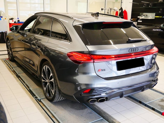 Audi S5 Avant S-Tronic
