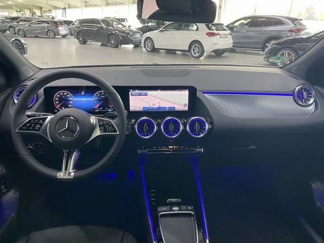 Mercedes-Benz B 200 PRO+NIGHT+PANO+KEYLESS+MULTIBEAM+KAMERA