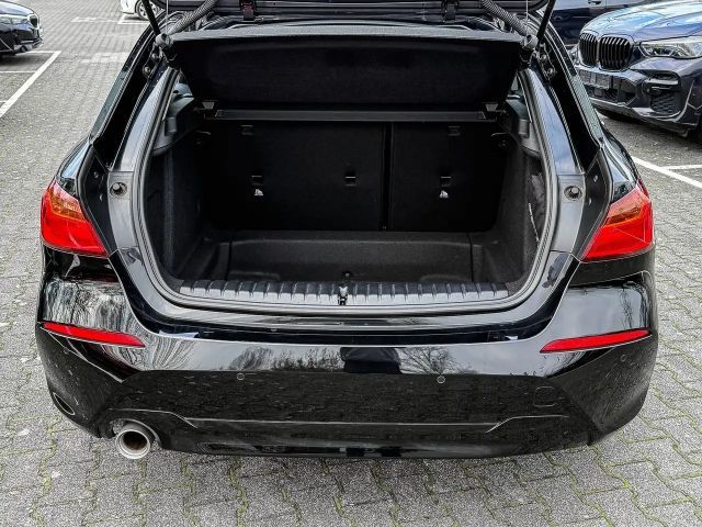 BMW 116 116i Advantage pakket Sedan