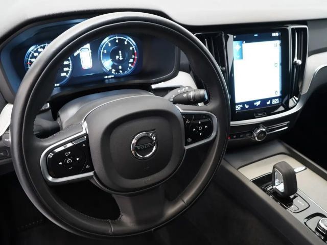 Volvo V60 Cross Country AWD