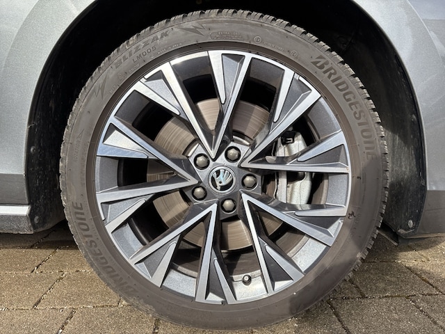 Skoda Superb 4x4 Combi Selection