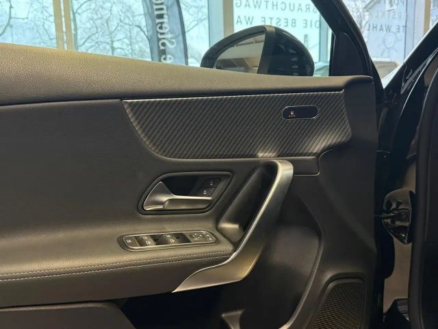 Mercedes-Benz A 180 Progressive