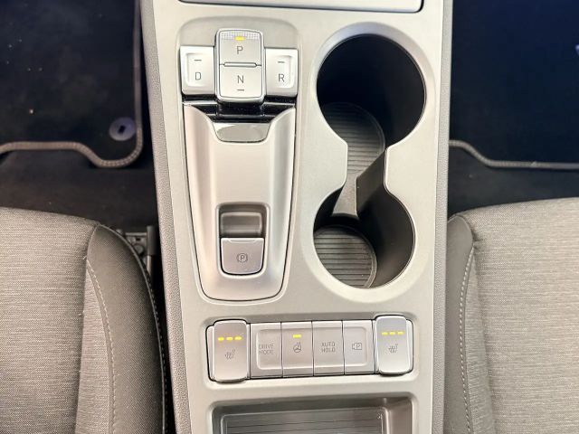 Hyundai Kona 2WD Trend