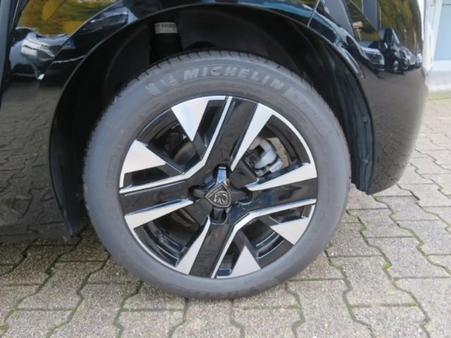 Peugeot 208 Allure Pack PureTech