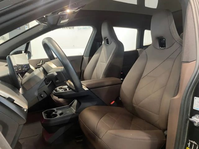 BMW iX xDrive50