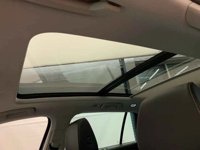 Skoda Octavia Combi Selection