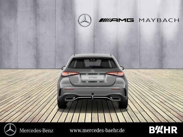 Mercedes-Benz A 200 A 200 d AMG Line