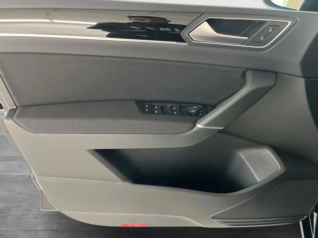 Volkswagen Touran 1.5 TSI DSG Highline