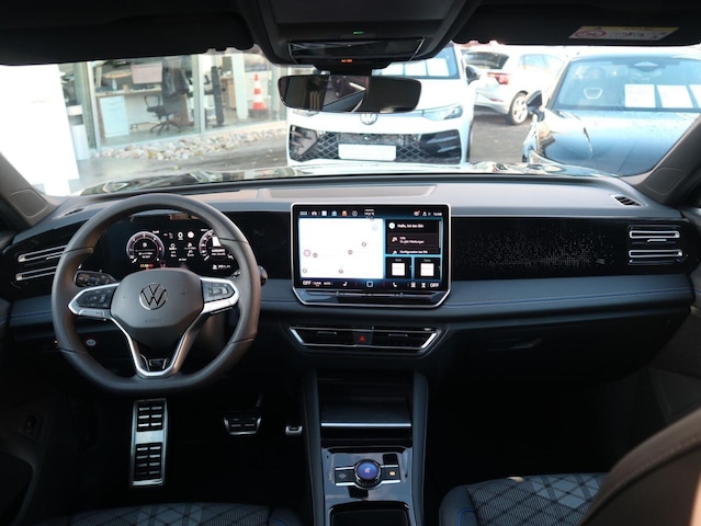 Volkswagen Tiguan 4Motion DSG R-Line