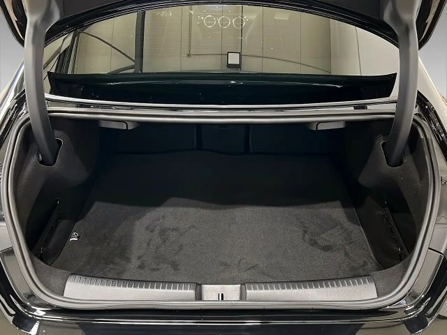 Mercedes-Benz CLA 200 AMG Line Coupé