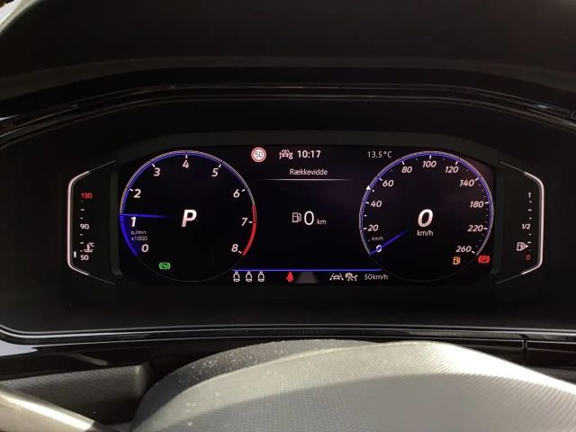 Volkswagen T-Roc 1.5 TSI DSG IQ.Drive R-Line