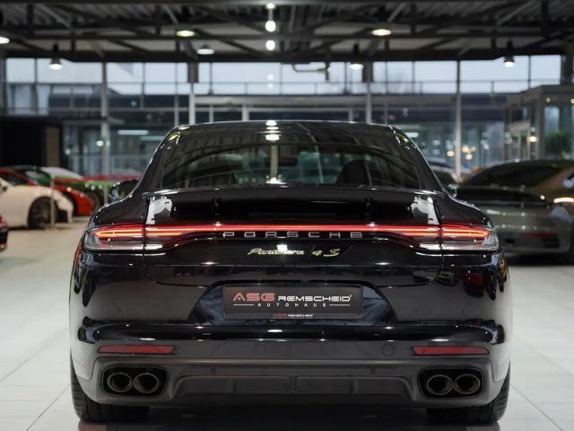Porsche Panamera 4S E-Hybrid S