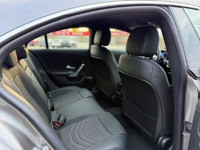 Mercedes-Benz CLA 200 Coupé