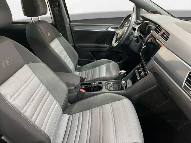 Volkswagen Touran 1.5 TSI R-Line