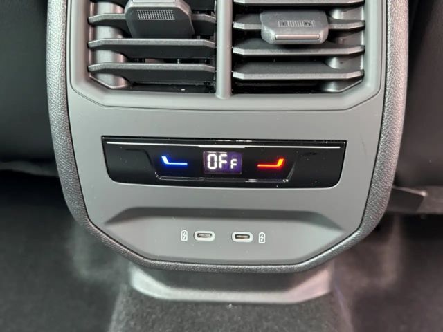 Seat Leon 1.5 eTSI DSG FR-lijn