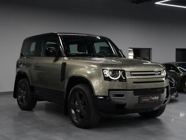 Land Rover Defender 90 Dynamic HSE