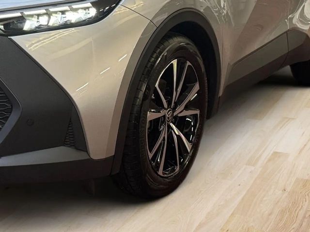 Toyota C-HR Hybride Team D Technik