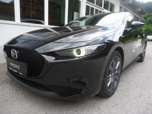 Mazda 3 G140 Centre-Line mit Design Pack