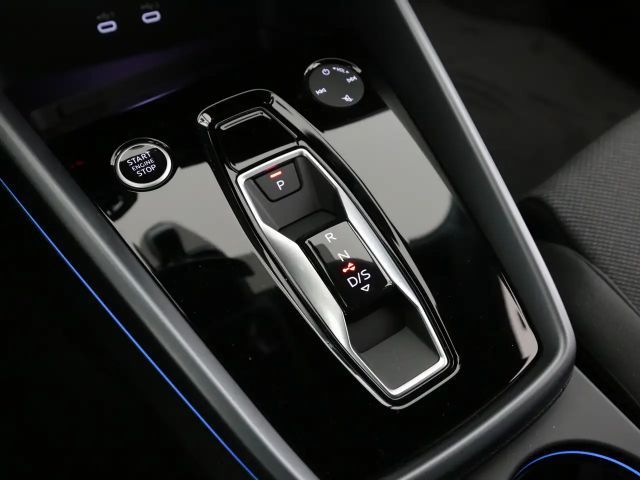 Audi A3 40 TFSI Quattro S-Tronic Sedan