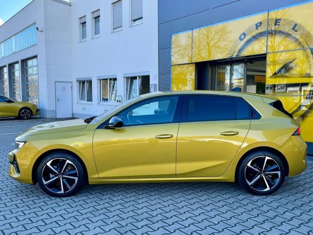 Opel Astra GS-Line Grand Sport