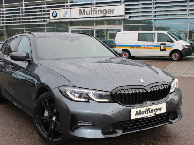 BMW 330 330e Touring xDrive