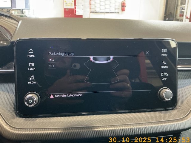 Skoda Fabia Fabia Essence 1.0 MPI Klima GRA LED