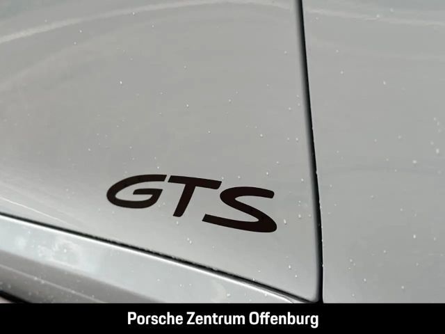 Porsche 992 4 Carrera Coupé GTS