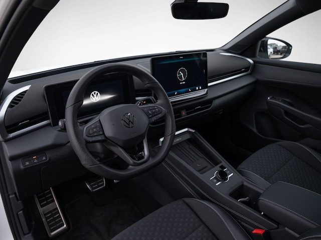 Volkswagen T-Roc 1.5 eTSI DSG R-Line