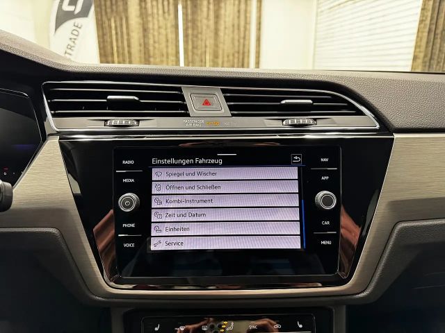 Volkswagen Touran ACT DSG Life